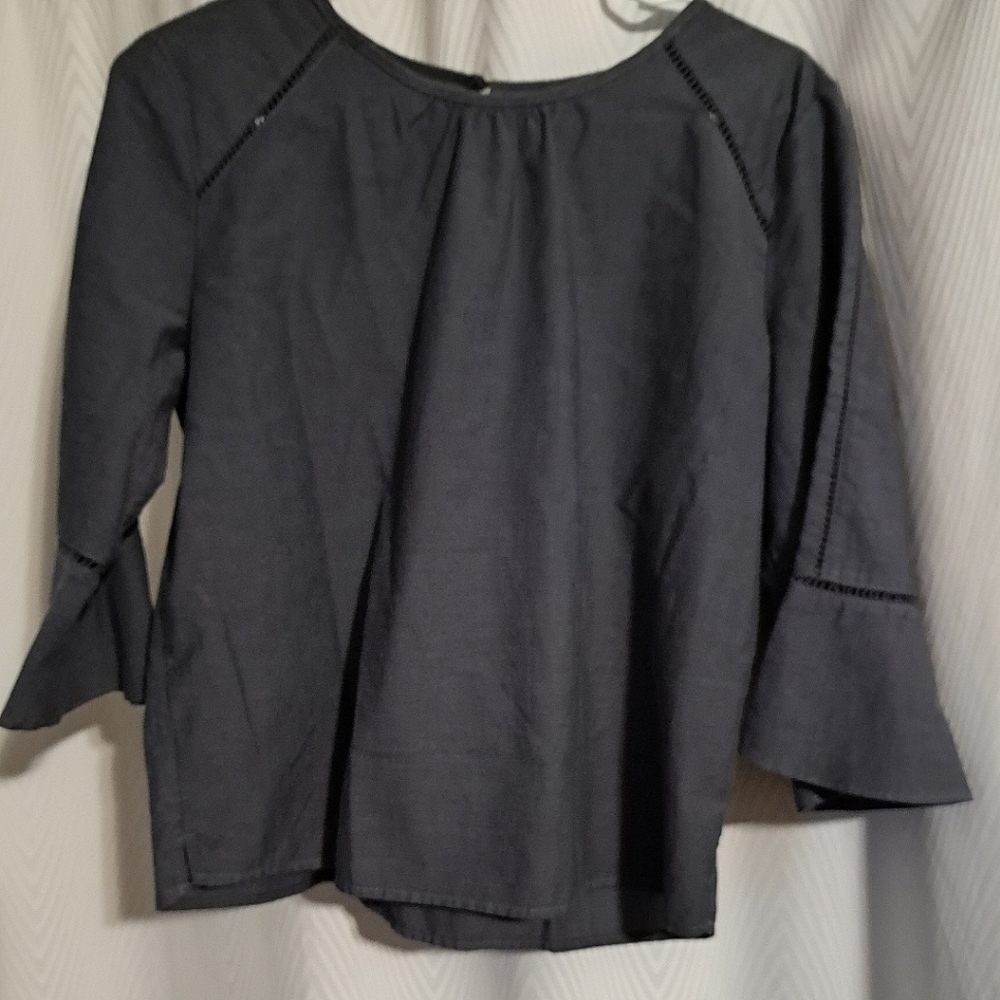Cute Abercrombie & Finch top